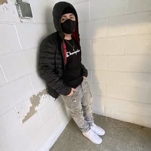 Meet your Posher, Alejando